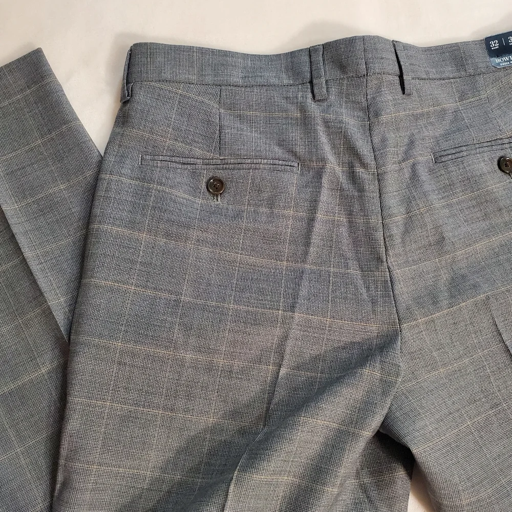 J. Crew‎ Bowery Gray Dress Pants with Classic Fit. New W Tags Size 32x30